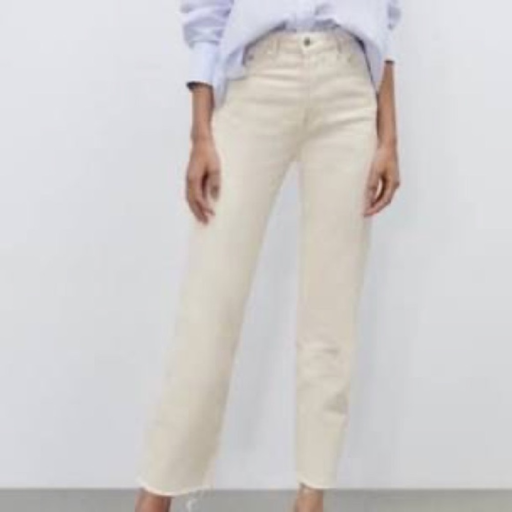 Zara ecru straight jeans